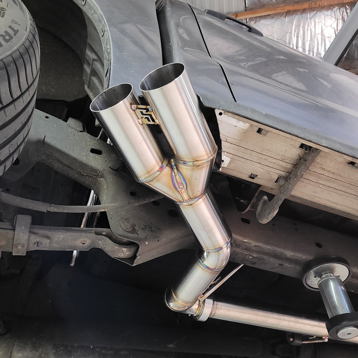 Toyota Hilux 2WD N70 3" Shotgun Tip Side Exit