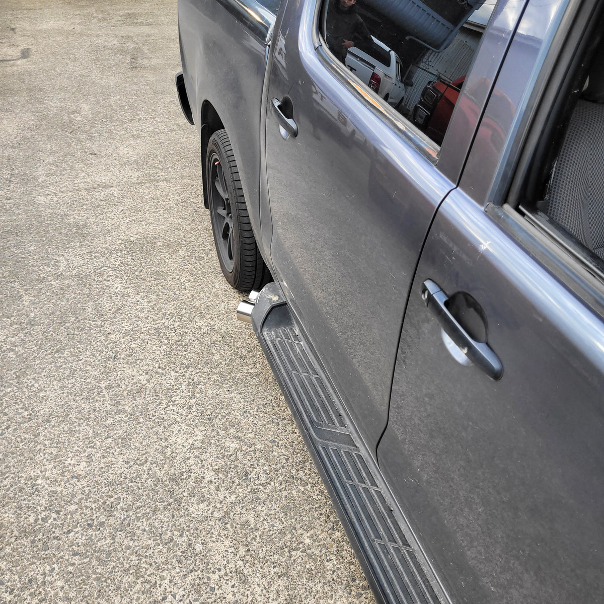 Toyota Hilux 2WD N70 3" Shotgun Tip Side Exit